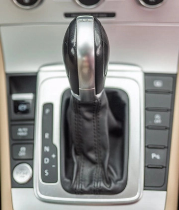 Volkswagen CC cena 47777 przebieg: 135000, rok produkcji 2014 z Góra małe 407